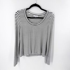 EVEREVE Women's Striped Ribbed Long‎ Sleeve Top Size Small